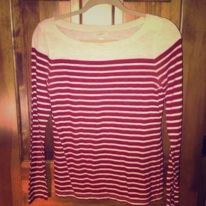 Adorable red and white striped Long sleeve top